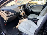 2013 Volvo V40 T4 SE Sedan for sale, Japanese used car export - photo 6 of 9 | GULJI TRADERS