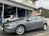 2014 Volvo V40 T4SE Sedan for sale, Japanese used car export - photo 2 of 64 | GULJI TRADERS