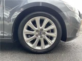 2014 Volvo V40 T4SE Sedan for sale, Japanese used car export - photo 44 of 64 | GULJI TRADERS