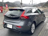 2014 Volvo V40 T4SE Sedan for sale, Japanese used car export - photo 54 of 64 | GULJI TRADERS