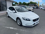 2014 Volvo V40 T4 Sedan for sale, Japanese used car export - photo 9 of 53 | GULJI TRADERS