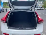 2014 Volvo V40 T4 Sedan for sale, Japanese used car export - photo 18 of 53 | GULJI TRADERS