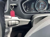 2014 Volvo V40 T4 Sedan for sale, Japanese used car export - photo 32 of 53 | GULJI TRADERS