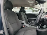 2014 Volvo V40 T4 Sedan for sale, Japanese used car export - photo 13 of 47 | GULJI TRADERS