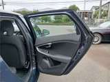 2014 Volvo V40 T4 Sedan for sale, Japanese used car export - photo 21 of 47 | GULJI TRADERS