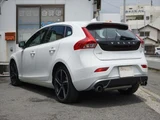2014 Volvo V40 T5 Sedan for sale, Japanese used car export - photo 2 of 80 | GULJI TRADERS