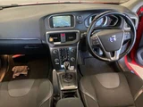 2014 Volvo V40 T4 Sedan for sale, Japanese used car export - photo 2 of 3 | GULJI TRADERS