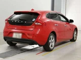 2014 Volvo V40 T4 Sedan for sale, Japanese used car export - photo 2 of 12 | GULJI TRADERS