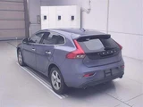 2014 Volvo V40 V40 T4 Sedan for sale, Japanese used car export - photo 2 of 8 | GULJI TRADERS