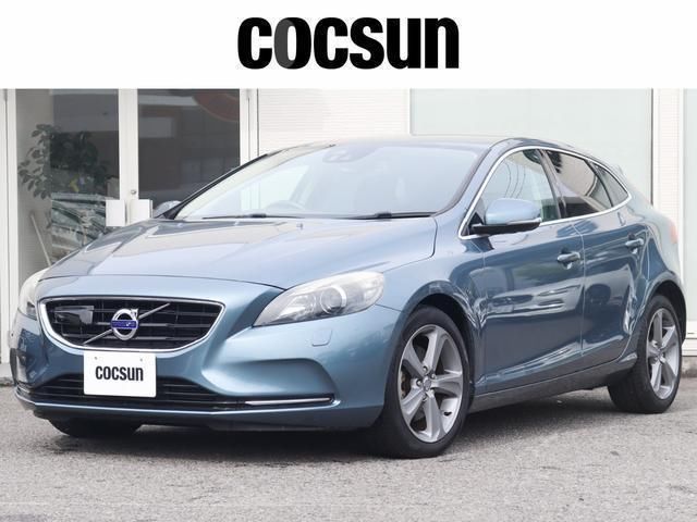 2014 Volvo V40 T4 SE - photo 1 2014 Volvo V40 T4 SE Sedan for sale, Japanese used car export - photo 1 of 9 | GULJI TRADERS