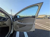 2015 Volvo V40 4WD Sedan for sale, Japanese used car export - photo 21 of 70 | GULJI TRADERS
