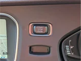 2015 Volvo V40 4WD Sedan for sale, Japanese used car export - photo 45 of 70 | GULJI TRADERS
