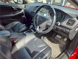 2015 Volvo V40 T4SE Sedan for sale, Japanese used car export - photo 15 of 33 | GULJI TRADERS