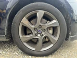 2015 Volvo V40 Sedan for sale, Japanese used car export - photo 45 of 55 | GULJI TRADERS