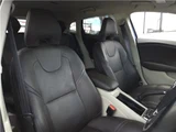 2015 Volvo V40 D4 SE Sedan for sale, Japanese used car export - photo 16 of 46 | GULJI TRADERS