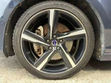 2015 Volvo V40 T5 Sedan for sale, Japanese used car export - photo 15 of 59 | GULJI TRADERS