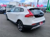 2015 Volvo V40 T5 AWD SE Sedan for sale, Japanese used car export - photo 9 of 54 | GULJI TRADERS