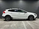 2015 Volvo V40 T5 4WD Sedan for sale, Japanese used car export - photo 2 of 64 | GULJI TRADERS