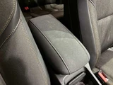 2015 Volvo V40 T5 4WD Sedan for sale, Japanese used car export - photo 37 of 64 | GULJI TRADERS