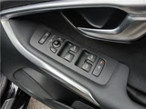 2015 Volvo V40 D4 Sedan for sale, Japanese used car export - photo 19 of 47 | GULJI TRADERS