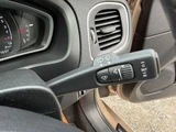 2015 Volvo V40 D4 SE Sedan for sale, Japanese used car export - photo 21 of 71 | GULJI TRADERS