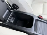 2015 Volvo V40 D4 SE Sedan for sale, Japanese used car export - photo 29 of 71 | GULJI TRADERS