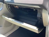 2015 Volvo V40 V40 T-4 SE Sedan for sale, Japanese used car export - photo 18 of 24 | GULJI TRADERS