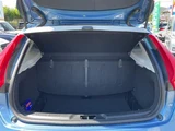 2015 Volvo V40 V40 T-4 SE Sedan for sale, Japanese used car export - photo 19 of 24 | GULJI TRADERS