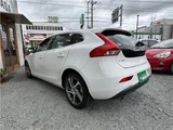 2016 Volvo V40 D4SE Sedan for sale, Japanese used car export - photo 7 of 35 | GULJI TRADERS
