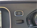 2016 Volvo V40 D4 Sedan for sale, Japanese used car export - photo 18 of 58 | GULJI TRADERS
