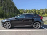 2016 Volvo V40 D4 Sedan for sale, Japanese used car export - photo 32 of 58 | GULJI TRADERS