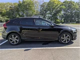 2016 Volvo V40 D4 Sedan for sale, Japanese used car export - photo 33 of 58 | GULJI TRADERS