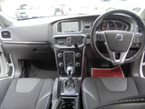 2016 Volvo V40 D4 Diesel Sedan for sale, Japanese used car export - photo 3 of 34 | GULJI TRADERS