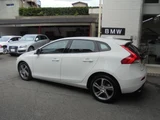2016 Volvo V40 D4 Diesel Sedan for sale, Japanese used car export - photo 9 of 34 | GULJI TRADERS