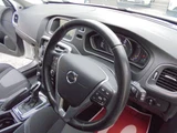 2016 Volvo V40 D4 Diesel Sedan for sale, Japanese used car export - photo 13 of 34 | GULJI TRADERS