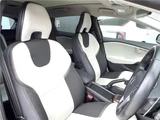 2016 Volvo V40 D4 SE Sedan for sale, Japanese used car export - photo 8 of 30 | GULJI TRADERS