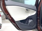 2016 Volvo V40 D4 SE Sedan for sale, Japanese used car export - photo 15 of 30 | GULJI TRADERS