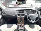 2016 Volvo V40 D4 SE Sedan for sale, Japanese used car export - photo 21 of 30 | GULJI TRADERS