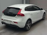2016 Volvo V40 D4 Sedan for sale, Japanese used car export - photo 2 of 2 | GULJI TRADERS