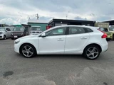 2016 Volvo V40 D4 SE Sedan for sale, Japanese used car export - photo 3 of 9 | GULJI TRADERS