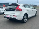 2016 Volvo V40 D4 SE Sedan for sale, Japanese used car export - photo 6 of 9 | GULJI TRADERS