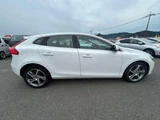 2016 Volvo V40 D4 SE Sedan for sale, Japanese used car export - photo 7 of 9 | GULJI TRADERS