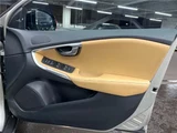 2017 Volvo V40 D4 Sedan for sale, Japanese used car export - photo 17 of 30 | GULJI TRADERS