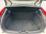 2017 Volvo V40 D4 Sedan for sale, Japanese used car export - photo 42 of 48 | GULJI TRADERS
