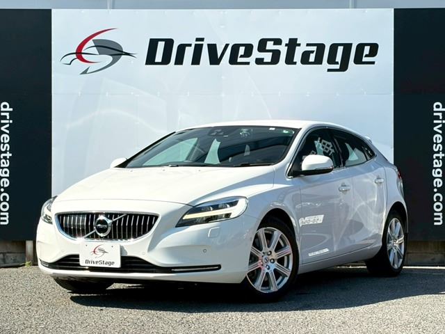 2017 Volvo V40 D4 Sedan for sale, Japanese used car export - photo 1 of 48 | GULJI TRADERS