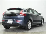 2017 Volvo V40 Sedan for sale, Japanese used car export - photo 14 of 50 | GULJI TRADERS
