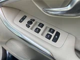 2017 Volvo V40 T3 Sedan for sale, Japanese used car export - photo 22 of 30 | GULJI TRADERS