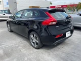 2017 Volvo V40 D4 Sedan for sale, Japanese used car export - photo 10 of 30 | GULJI TRADERS