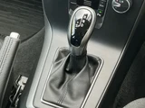 2017 Volvo V40 T3 Sedan for sale, Japanese used car export - photo 18 of 69 | GULJI TRADERS