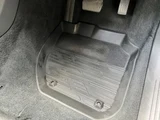 2017 Volvo V40 T3 Sedan for sale, Japanese used car export - photo 33 of 69 | GULJI TRADERS